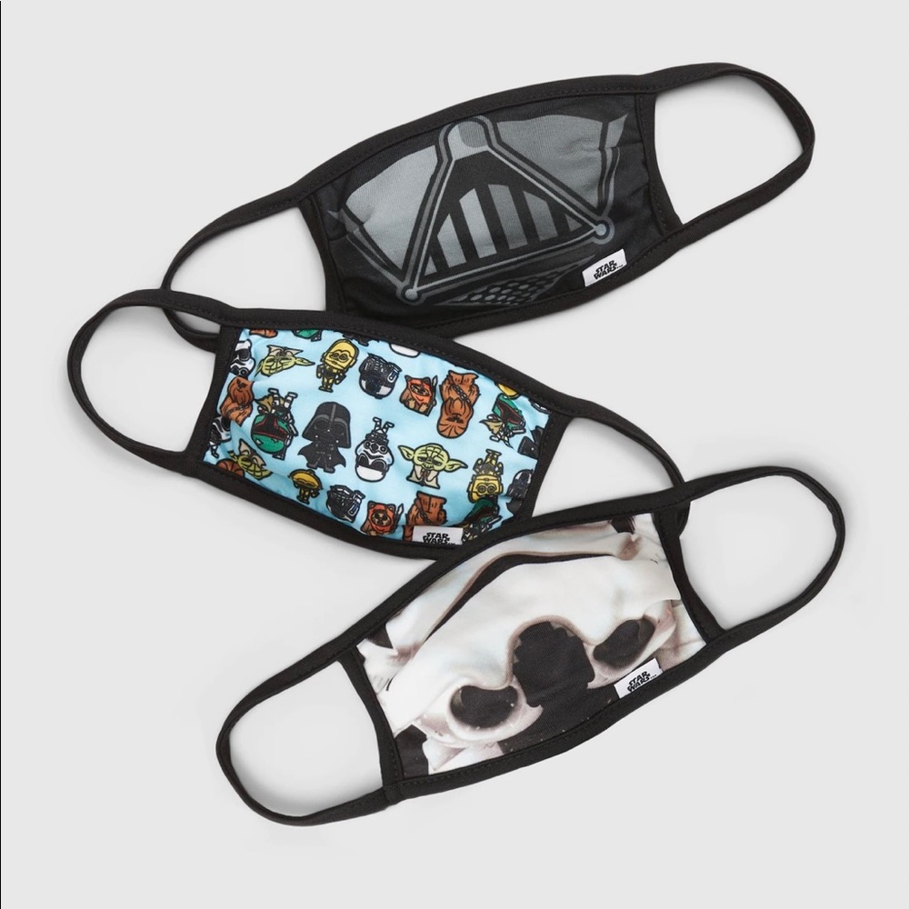 4/$14 or 5/$16 NEW Star Wars Face Masks (3-Pack)